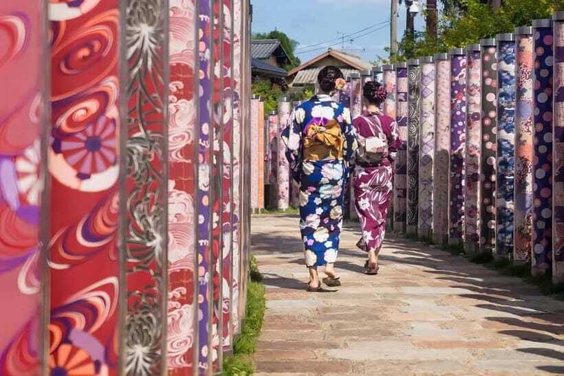 Osaka to Kyoto: Arashiyama Bamboo Grove Small Group Tour - Kifune Shrine lantern path: love blessings and mountain views
