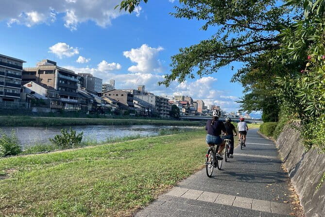 Pedal Adventure Kyoto E-Bike tour : True Kyoto Avoid the crowds - Starting at Raku-chari Sanjo and rolling to Heian Shrine