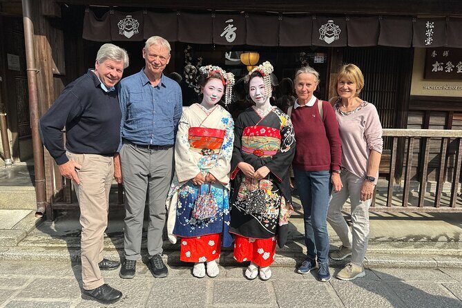 Private & Custom KYOTO Walking Tour - your Travel Companion - Stop 4: Yasaka Shrine (and why it matters to Gion Matsuri)