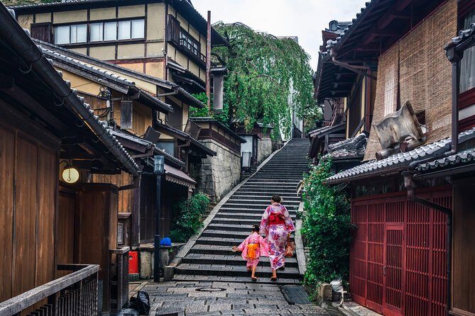 Private Kyoto Family Tour with a Local – 100% Personalized - Shijo-Kawaramachi meeting point and pickup: less stress, more start-time control