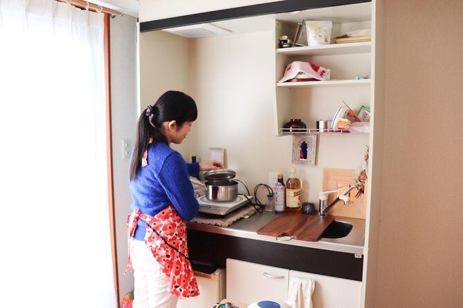 Private Kyoto Sushi Cooking Class & Tea Ceremony with Emika - A Kyoto Home Where You Cook Like You Belong