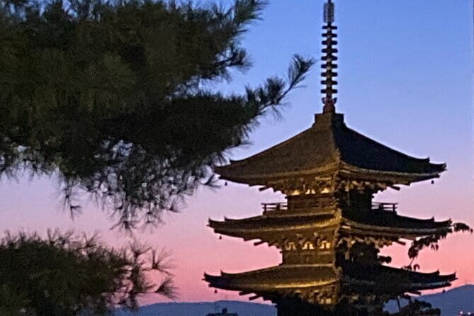 Private Kyoto with Exceptional Guide Tailored to Your Needs - Arashiyama and Gion: switching from temples to neighborhoods