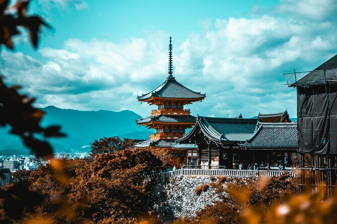 Private Walking Tour in the Arashiyama Bamboo Forest with Guide - Stop 6: Monkey Park Iwatayama, the hike + the viewpoint payoff