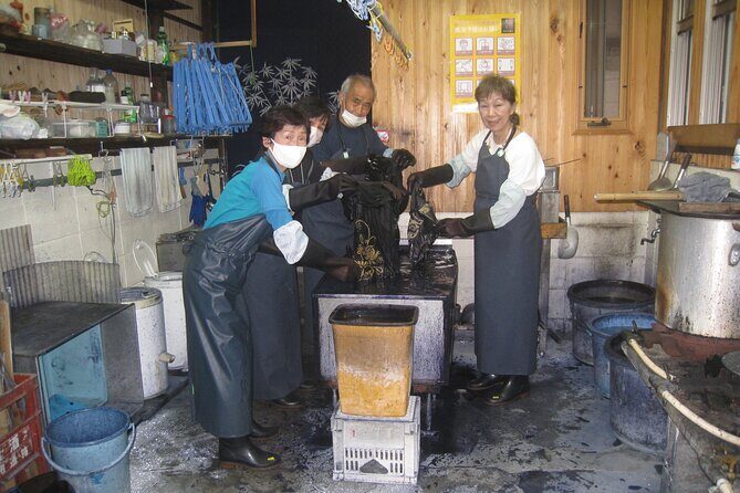 Roketsu dyeing experience: M course Roketsu Dyeing Experience - Timing that actually works in a Kyoto day