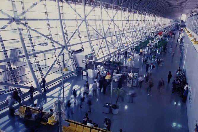 Shared Departure Transfer : Kyoto City to Kansai International Airport - The point of a shared Kyoto-to-KIX transfer (and why it’s worth it)