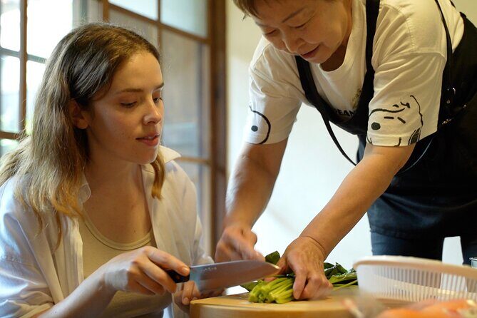 SHIRAKAWA Japanese Culture Experiences with private English staff - Picking your two workshops: choose your craft vibe