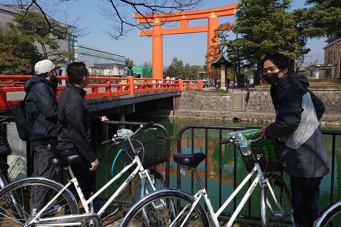 Start from Kyoto Station: Early Morning E-Bike Tour with Kyotoite - Shirakawa backstreets to Miyagawa-cho and Tatsumi Bridge