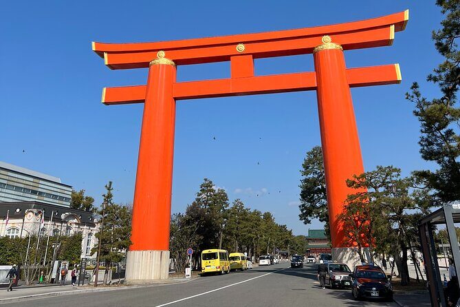 Start from Kyoto Station: Early Morning E-Bike Tour with Kyotoite - Heian-Jingu Shrine and the symbolic Kyoto moment