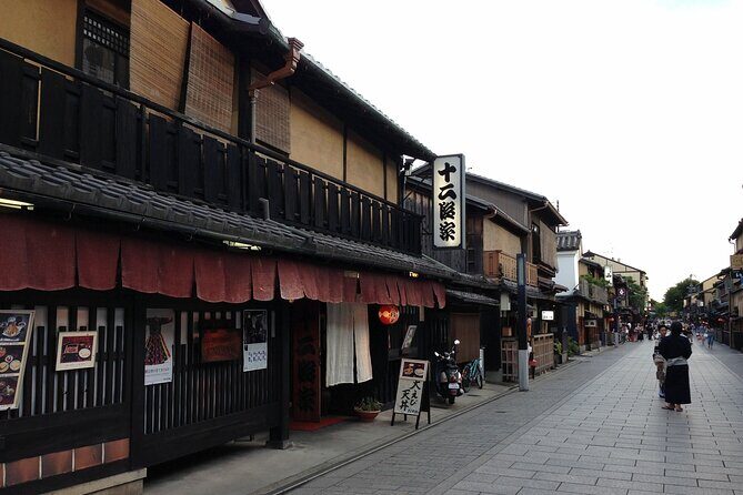 Tailored Full Day Private Experience of Kyoto for 1 Day Visitors - Nijo Castle (UNESCO): When Edo-Era Details Take Over