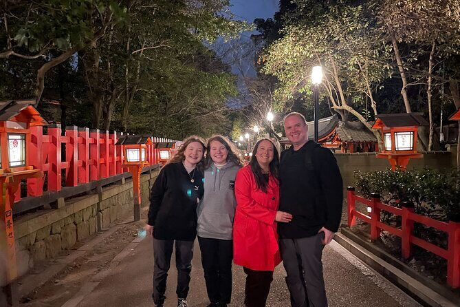 Takashi's local food adventure through Gion Kyoto tips of Ramen - Maiko and geisha street culture, without the script