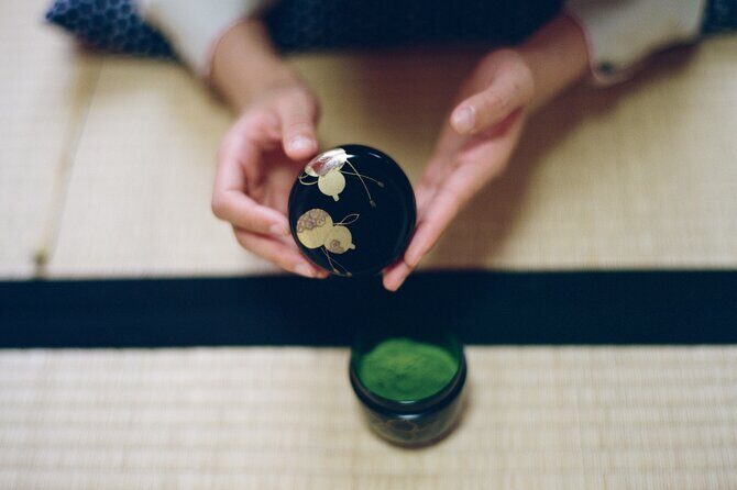 Tea ceremony by the tea master in Kyoto SHIUN AN - Getting There Near Daitoku-ji: Plan Your Arrival Smart