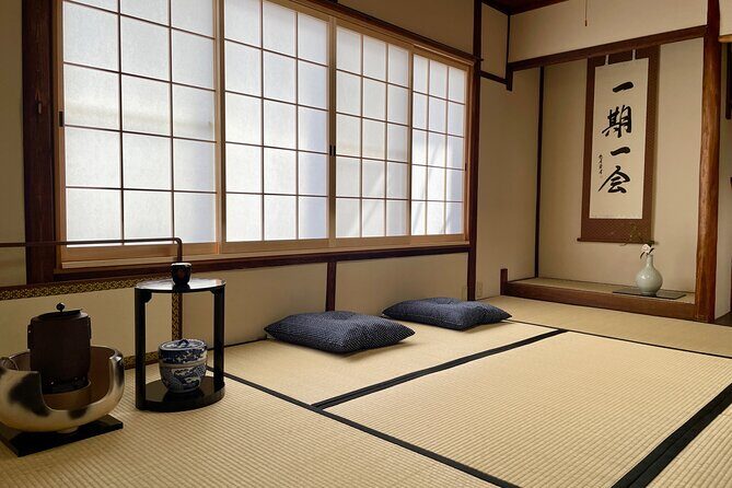 Tea ceremony by the tea master in Kyoto SHIUN AN - Sweets and Matcha: Watching the Tea Master Serve