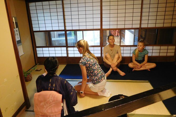 Tea Ceremony Experience in Traditional Kyoto Townhouse - Inside the Machiya: How the 1-Hour Session Flows