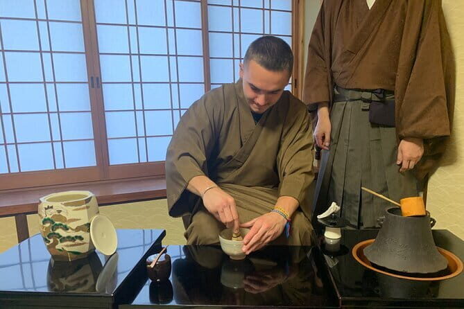 Tea Ceremony in 150 Years Old Townhouse with Tables and Chairs - Kimono Rental: Worth It, But Only If You’ll Use It