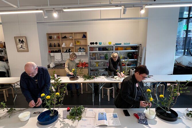 Traditional Japanese Flower Styling Workshop - Ikebana in Kyoto - Photo Moment and the Post-Workshop Chat