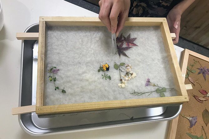 Traditional Japanese Washi Papermaking- Kyoto morning - A Kyoto Morning Paper Workshop in a Traditional House