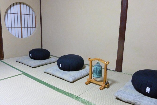 Zen Meditation for Life in Kyoto - A private Zen workshop in Kyoto’s machiya near Nishi Honganji