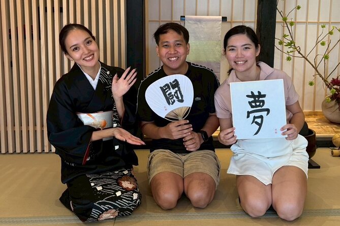 【OKADA】Kyoto Japanese calligraphy experience (shodo) - A One-Hour Shodo Session in Kyoto’s Higashiyama Area